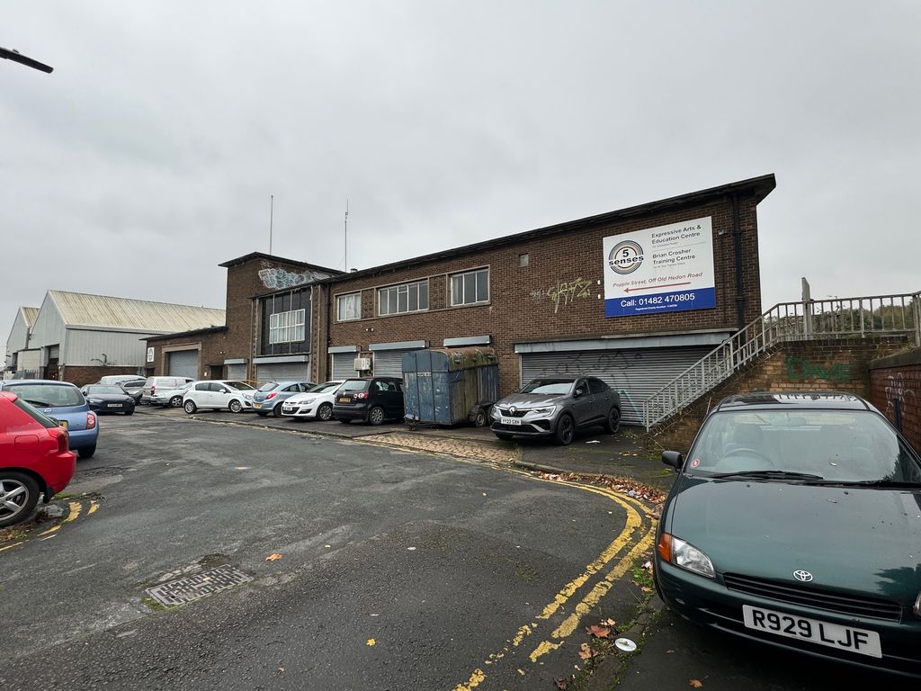 Property photo 2 of 24