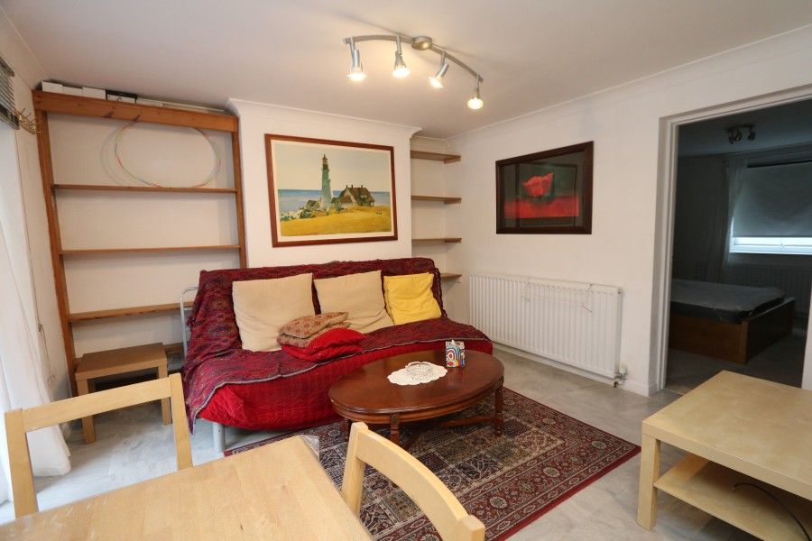 Property photo 3 of 6