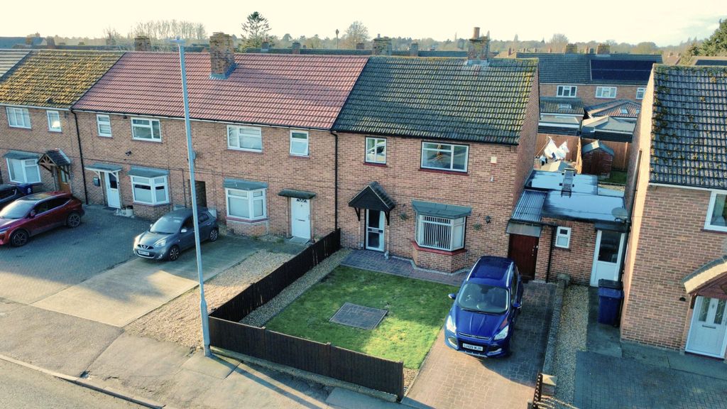 Property photo 1 of 26 3Â Bedroom End Terrace For Sale