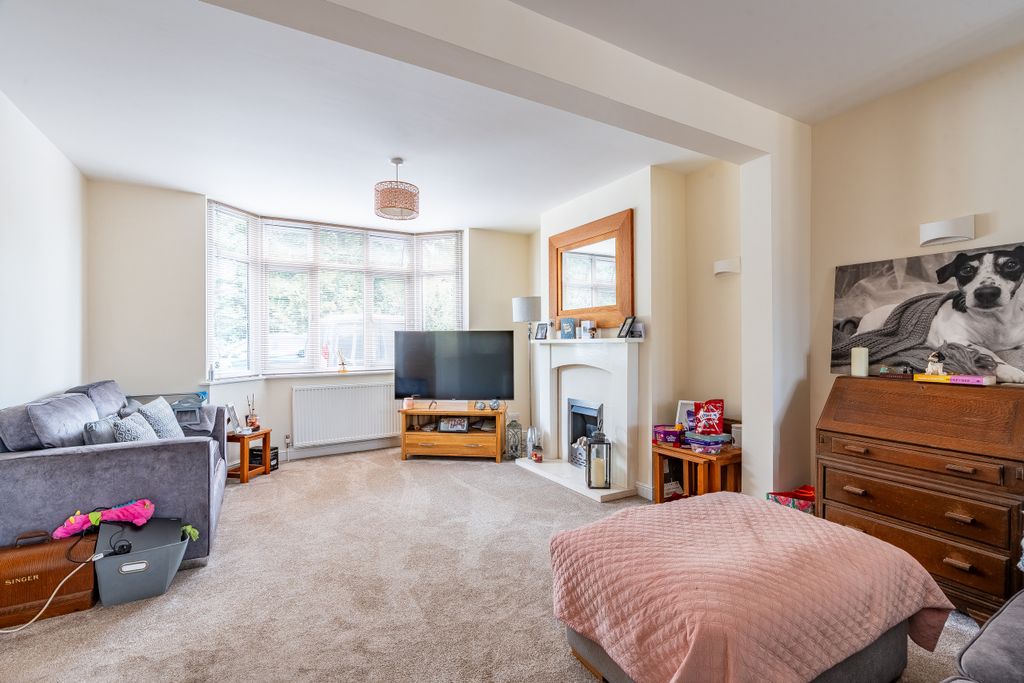 Property photo 2 of 18 2