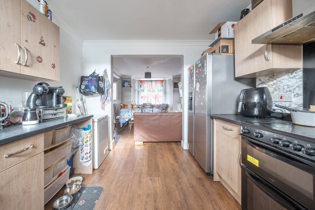 Property photo 3 of 14 Picture No. 04