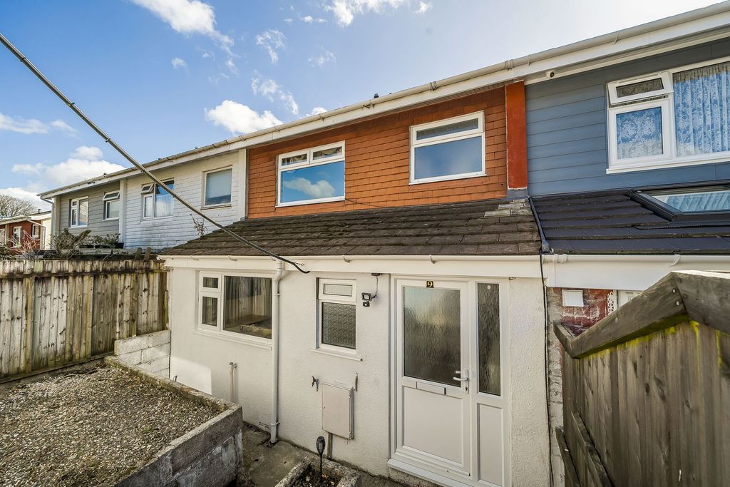 Property photo 1 of 16