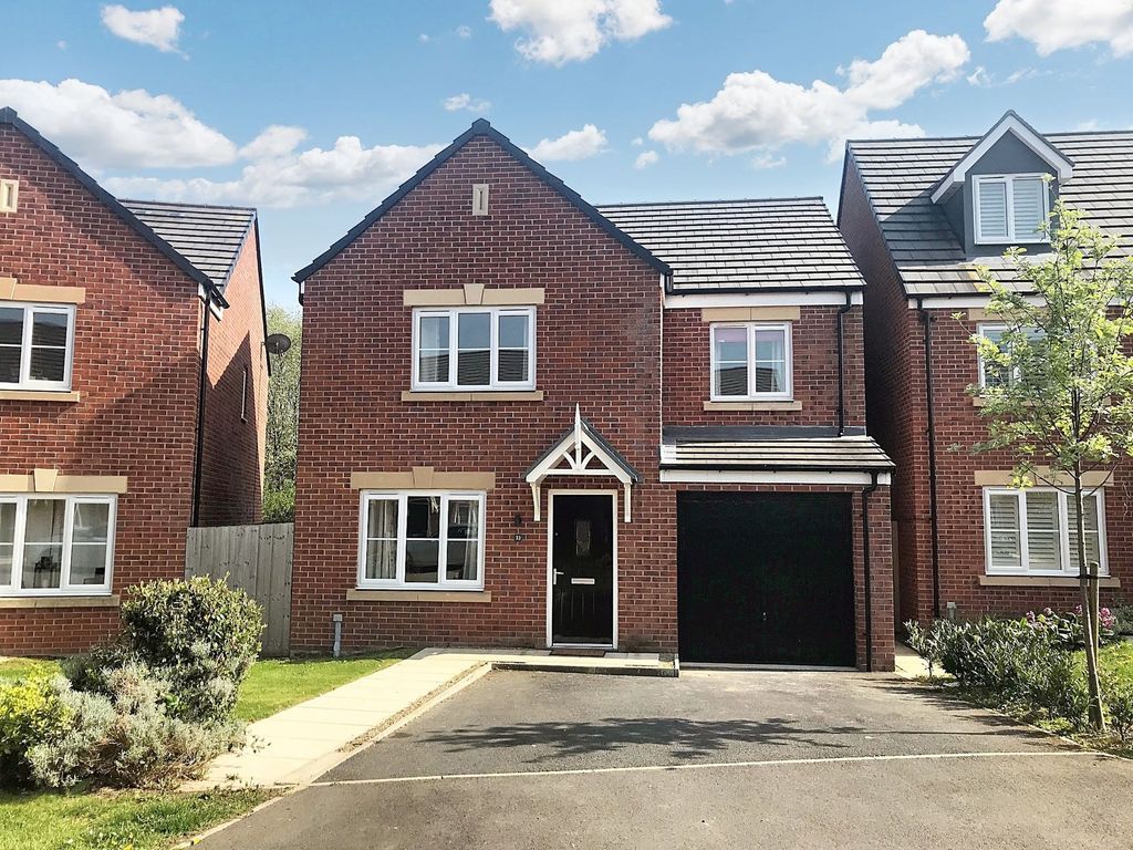 Property photo 1 of 13 Front