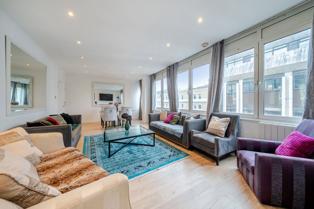 Property photo 2 of 15 Picture No. 25