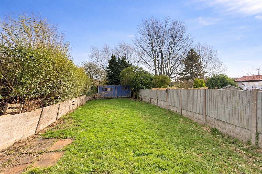 Property photo 2 of 18 Ddeef2c0-c8c7-4c96-ba8E-F52d0Fb0d422.Png