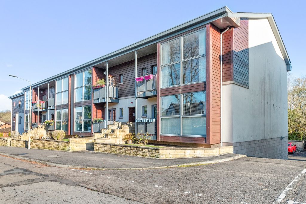 Property photo 1 of 24