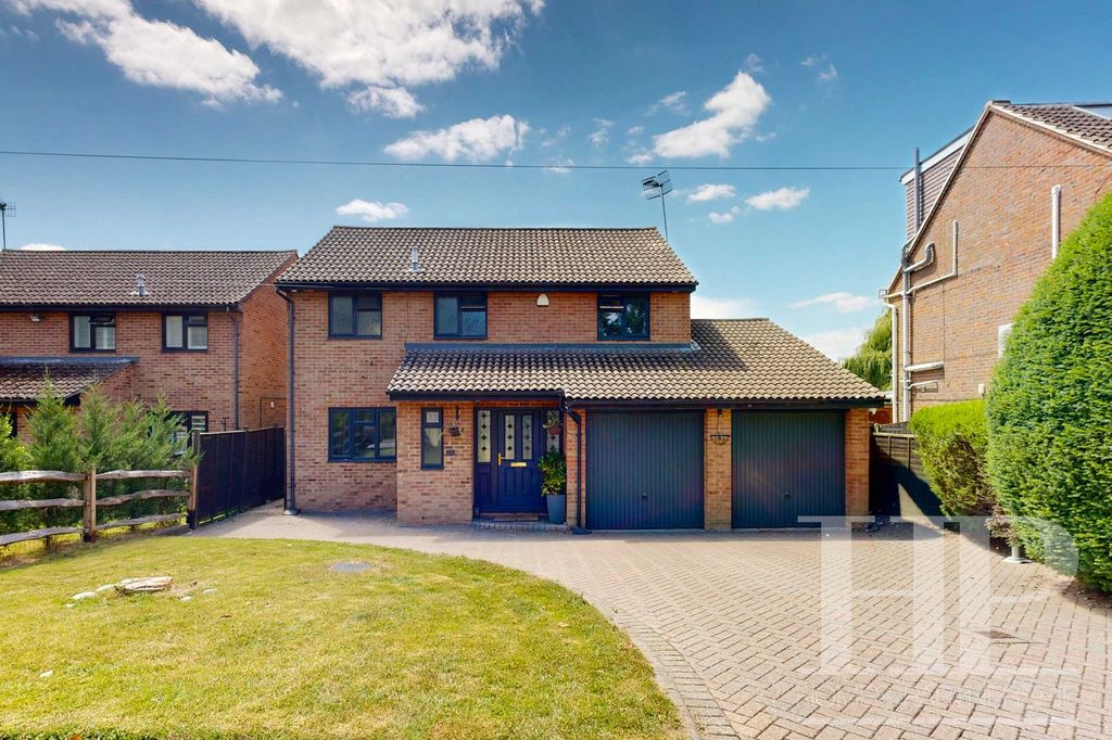 Property photo 1 of 34