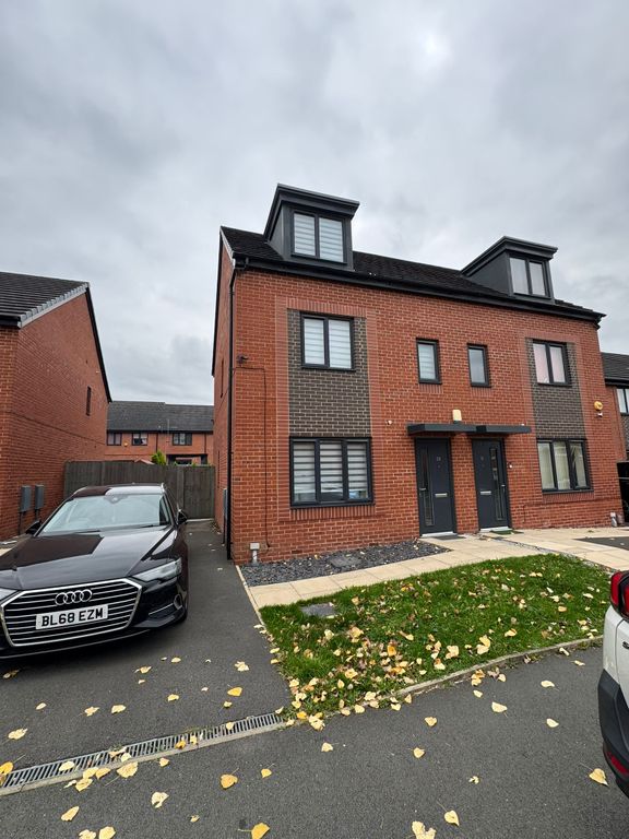 Property photo 2 of 24