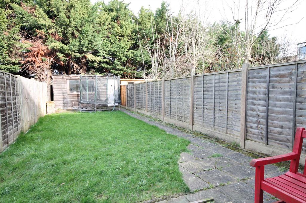 Property photo 3 of 9