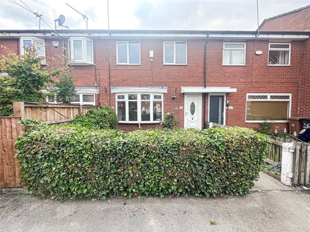 Property photo 2 of 20 Picture No. 21