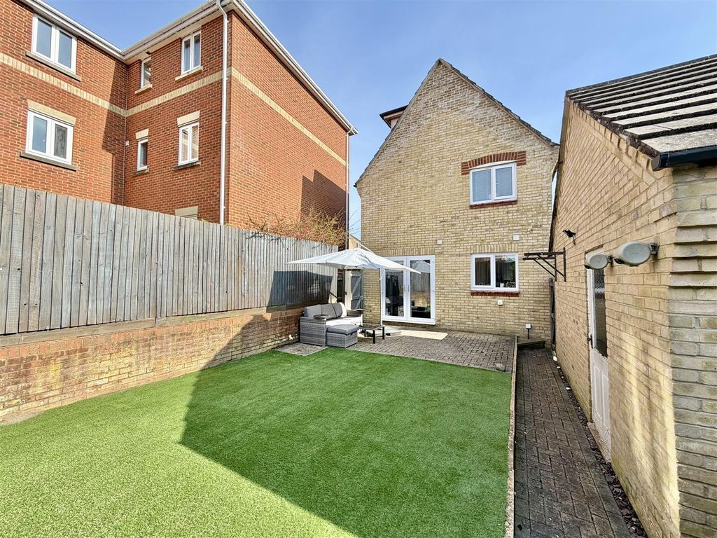 Property photo 3 of 17 Img_5458.Jpeg