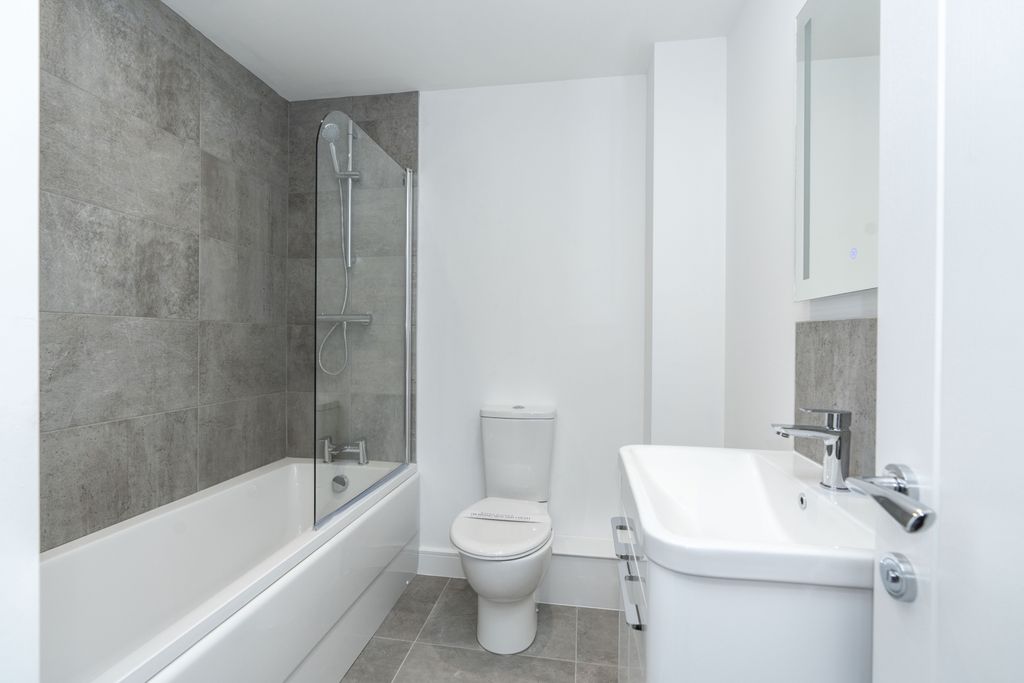 Property photo 3 of 8 Example Of Finishes