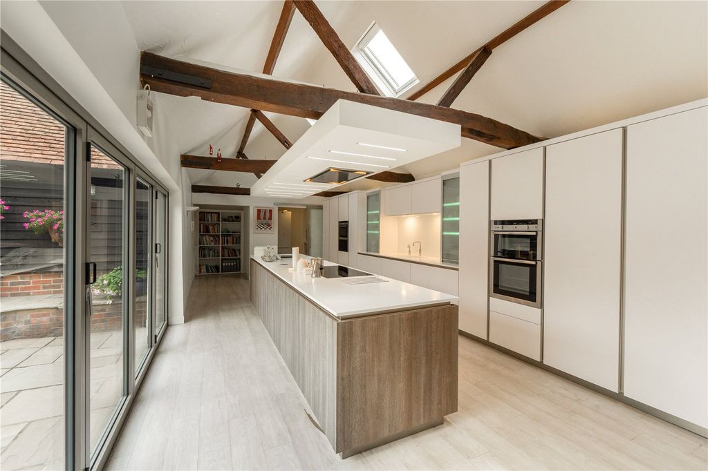 Property photo 3 of 27 Picture No. 60