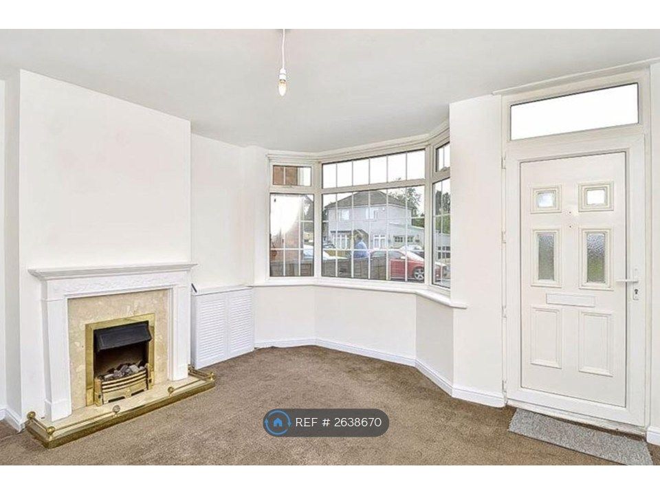 Property photo 3 of 32
