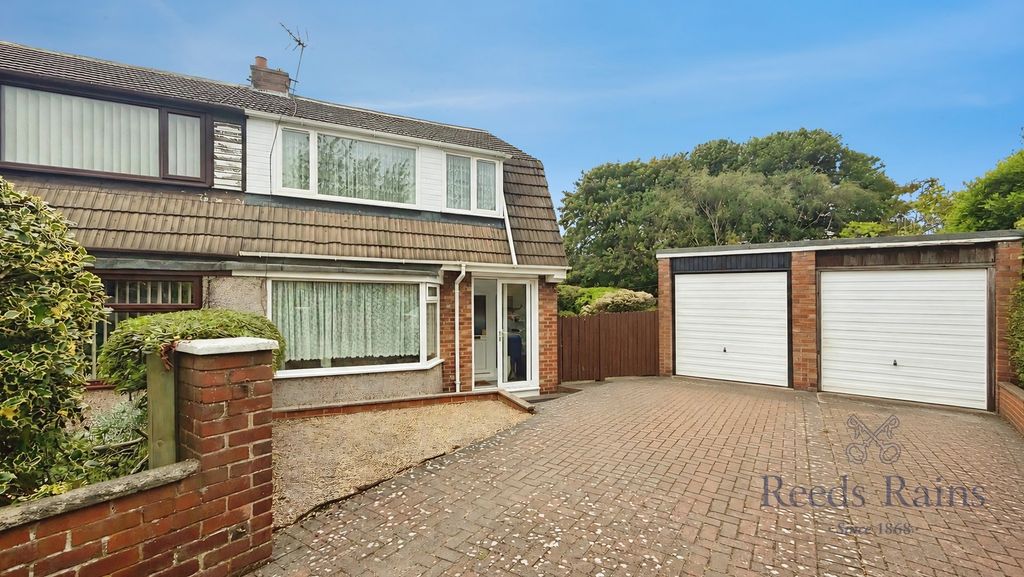 Property photo 1 of 13 Pbox-Img.Png