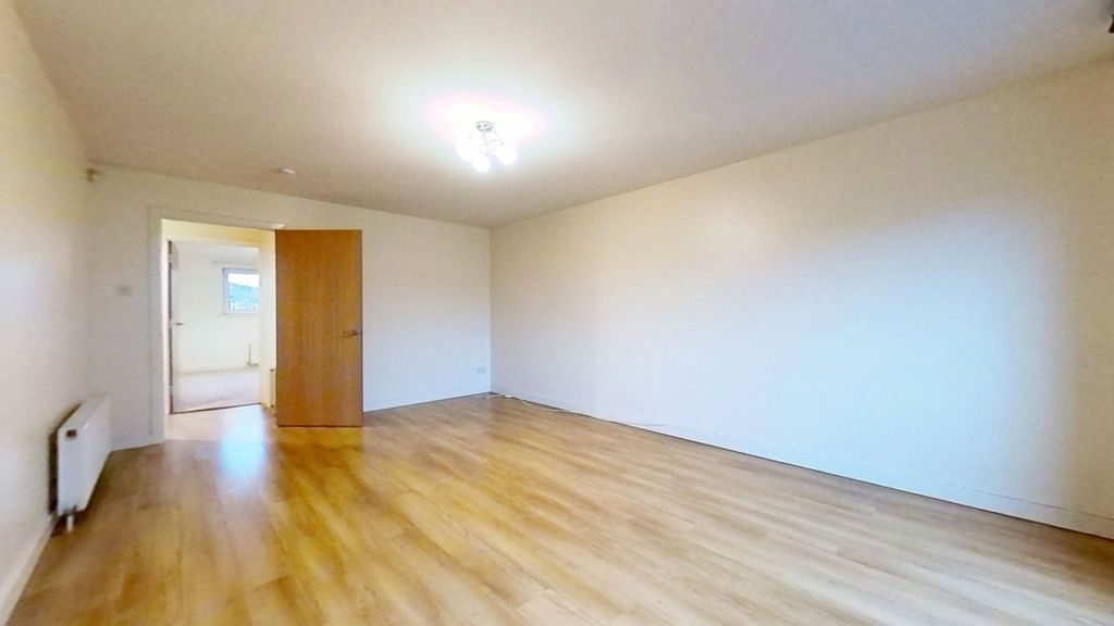 Property photo 3 of 13 Photo 3