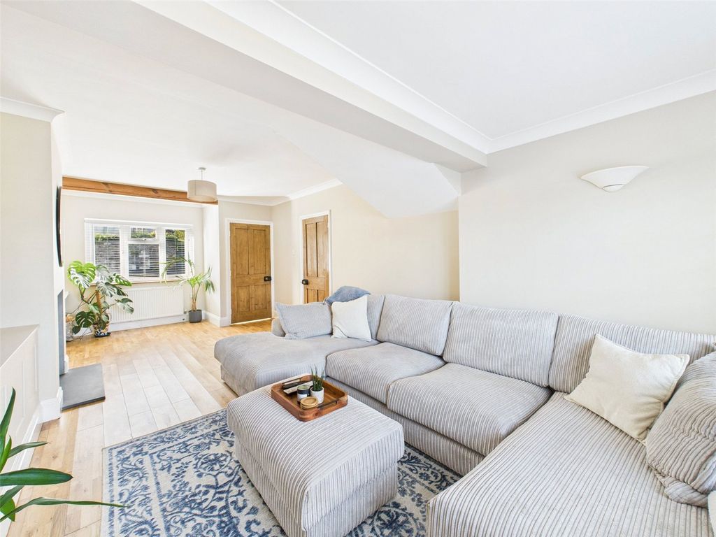 Property photo 3 of 20 Picture No. 03