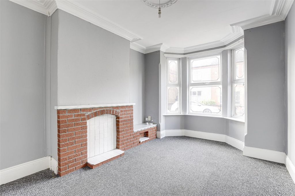 Property photo 3 of 20 6217.Jpg