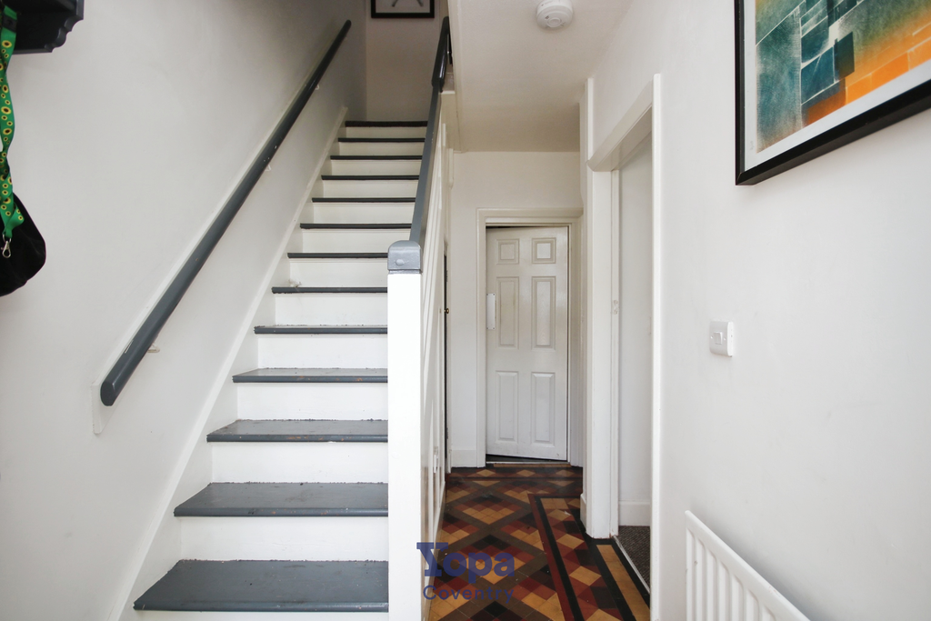 Property photo 3 of 25 Ca277Bd7-Entrance 20Hall.Jpg