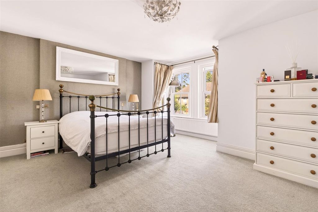 Property photo 3 of 39 9 Ashacre Lane Final-6.Jpg
