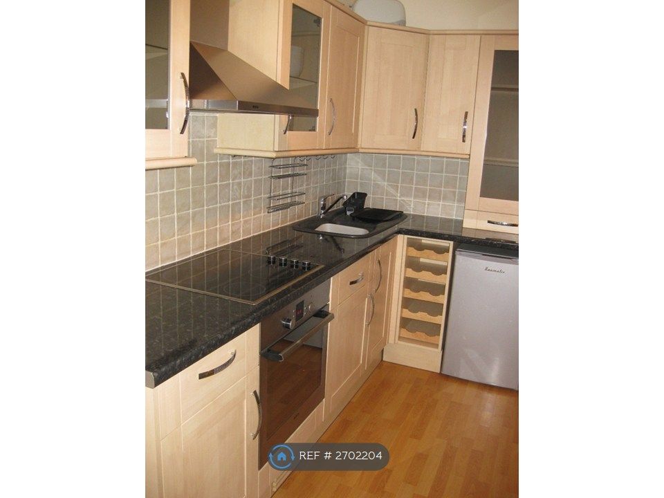 Property photo 2 of 4