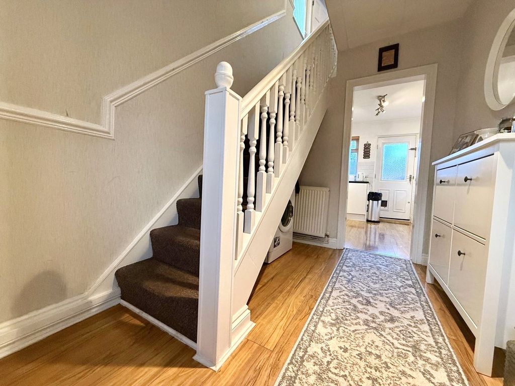 Property photo 2 of 12 Picture No. 07