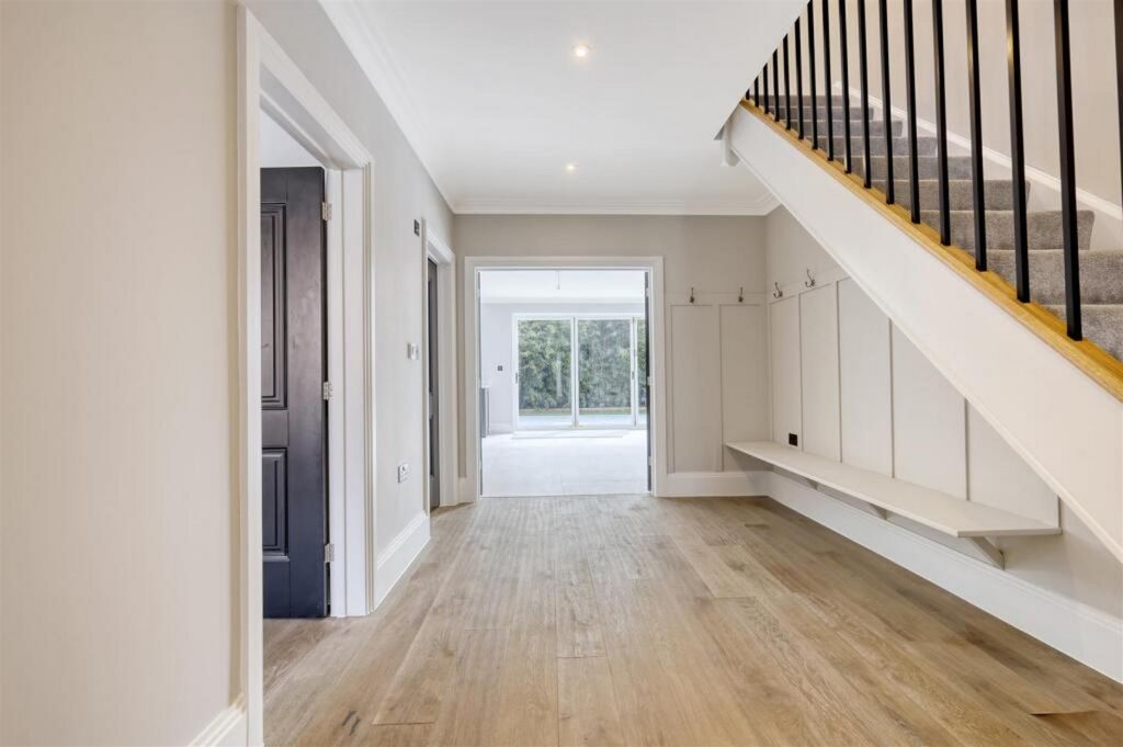 Additional image 9 of 6 bed detached house for saleIvy Chimneys, Epping CM16