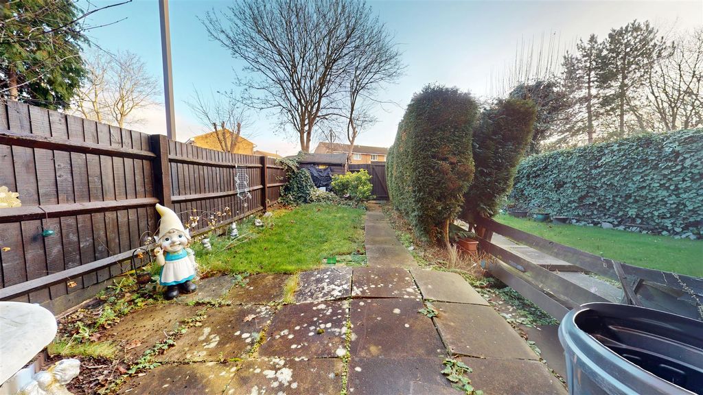 Property photo 2 of 11 01092026_113122.Jpg