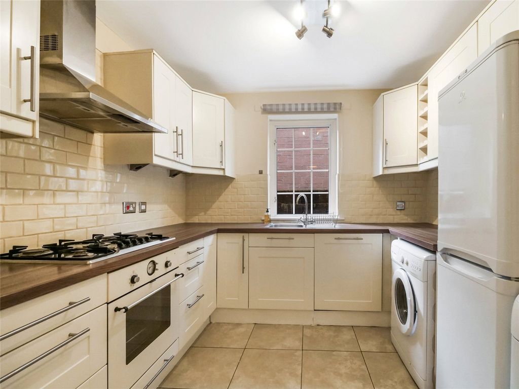 Property photo 3 of 13 Kitchen