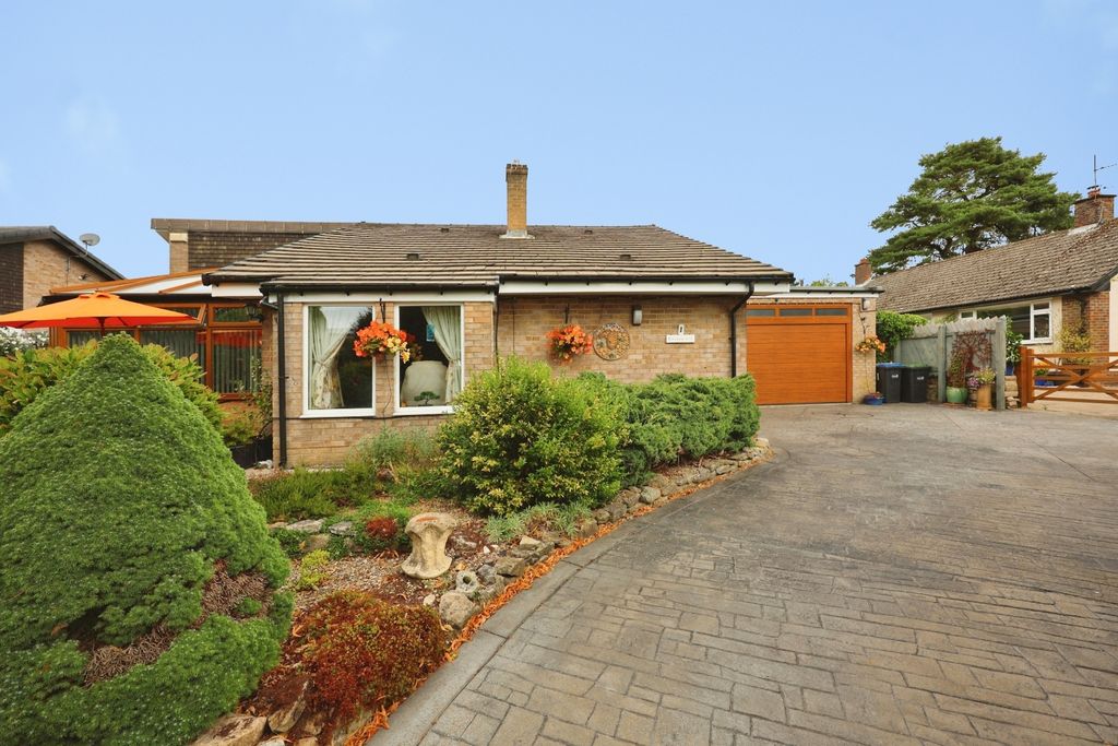 Property photo 1 of 24 Pbox-Img.Jpg