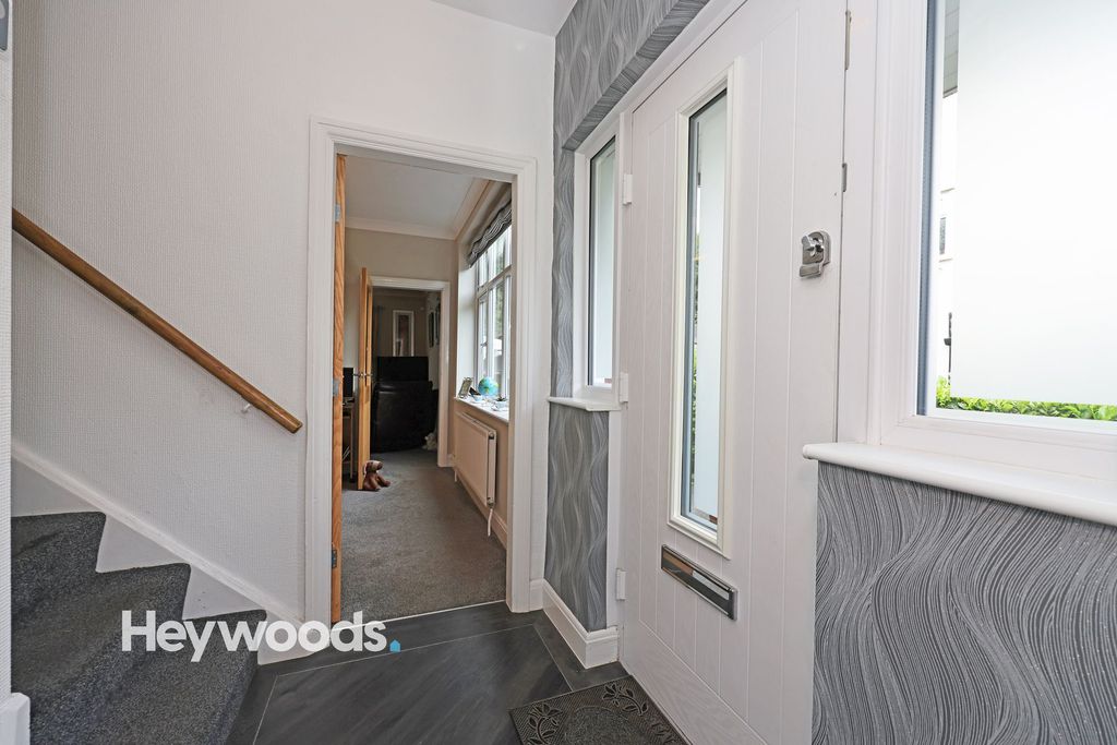 Property photo 3 of 62