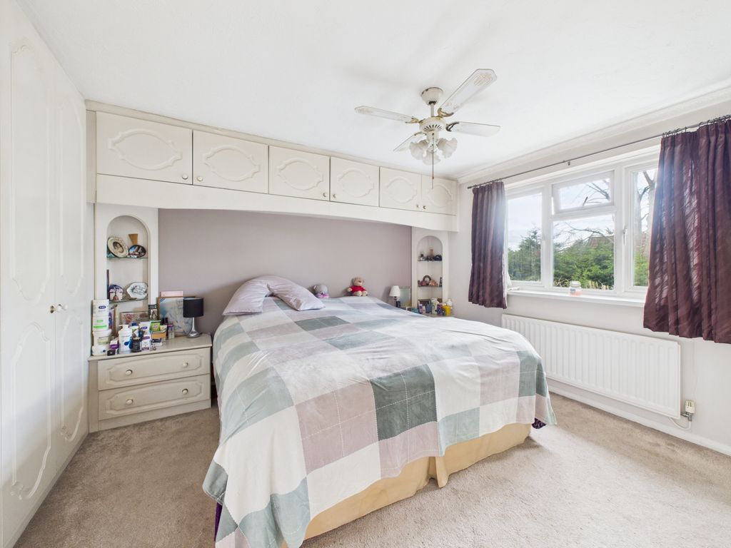 Property photo 3 of 24 Photo 5