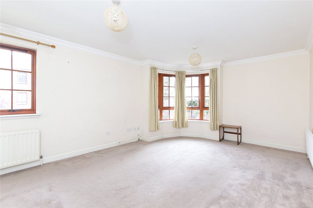 Property photo 2 of 16 Photo 2