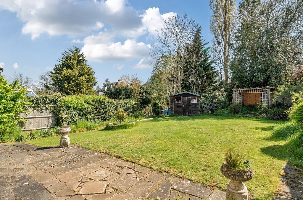 Property photo 2 of 15 Picture No. 10