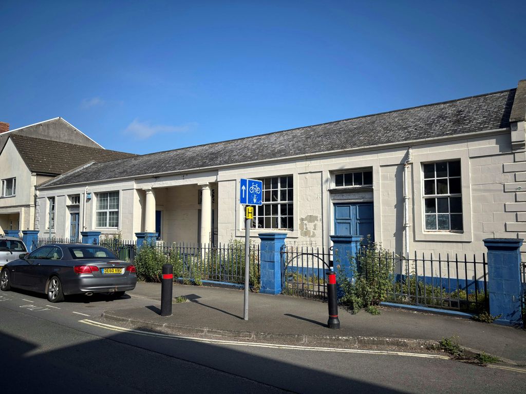 Property photo 1 of 3 Ext25.Jpg