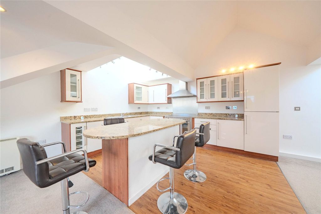 Property photo 3 of 16 Picture No. 47