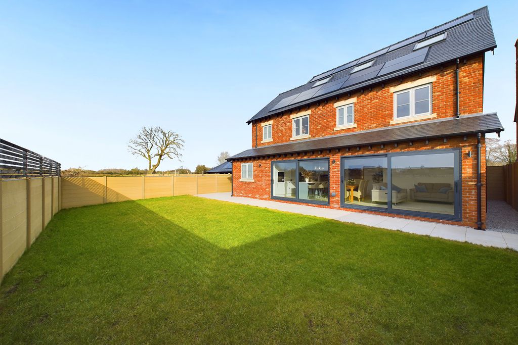 Property photo 3 of 30 Rear Aspect