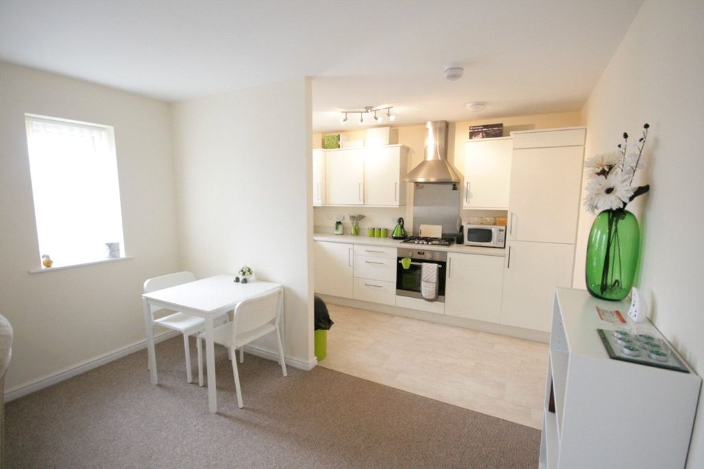 Property photo 3 of 6 Picture No. 09