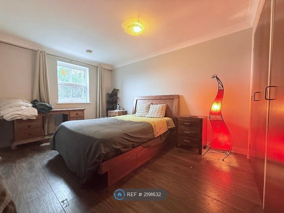 Property photo 2 of 4