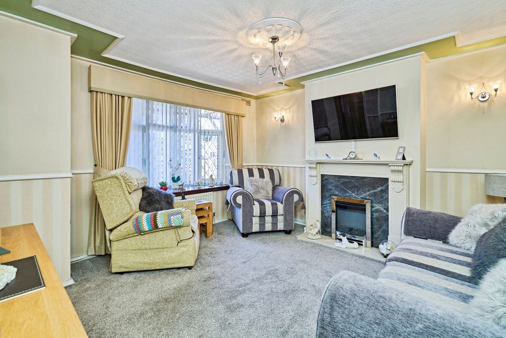Property photo 2 of 20 Pbox-Img.Jpg