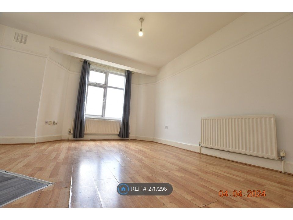 Property photo 3 of 9