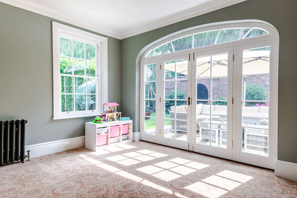 Property photo 3 of 40 Gardenroom