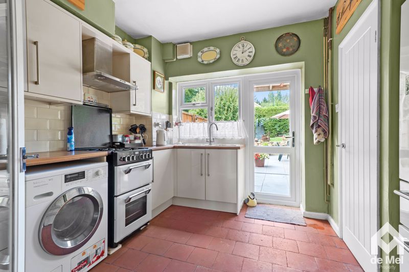 Property photo 3 of 14 Photo 10