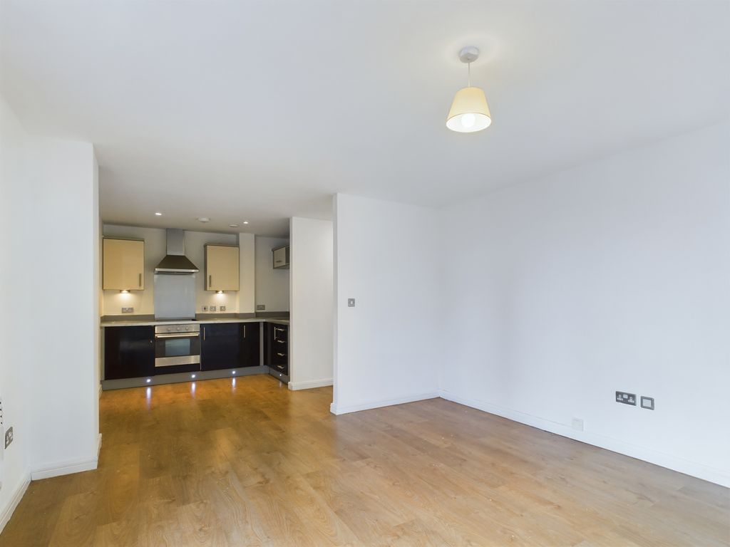Property photo 2 of 5