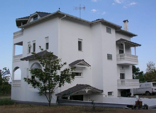 Property photo 1 of 7 Image: 0