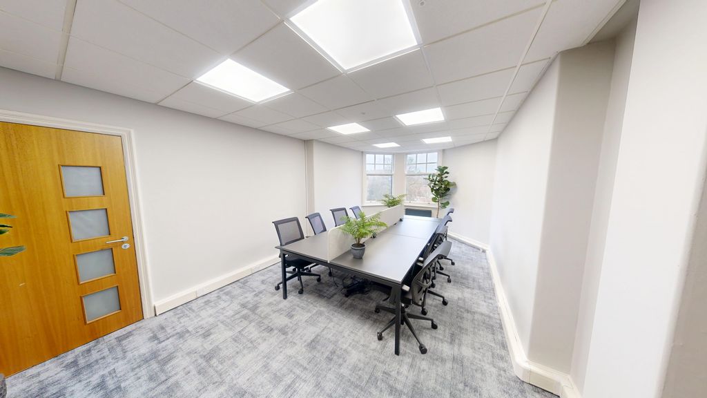 Property photo 3 of 11