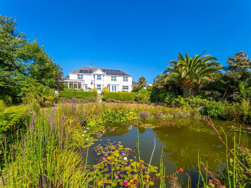 Property photo 1 of 40 Parc Lee-34.Jpg