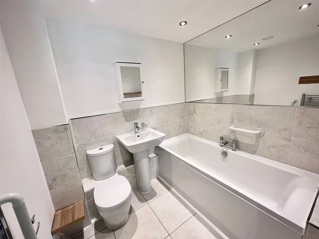 Property photo 3 of 14 Picture No. 07