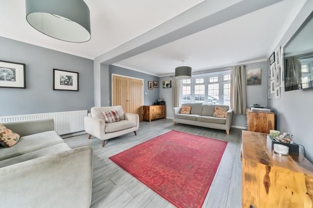 Property photo 2 of 22 Living Area