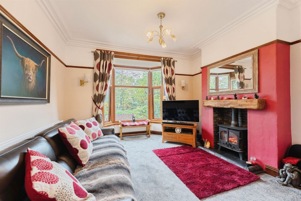 Property photo 2 of 25